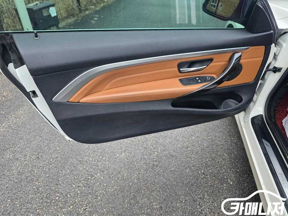 [BMW]4시리즈 (F32) 420d 쿠페 럭셔리 #3월급매--8