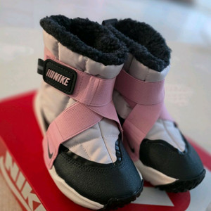 (거의새것) 나이키 키즈 플렉스 어드밴스 부츠 175mm 사이즈