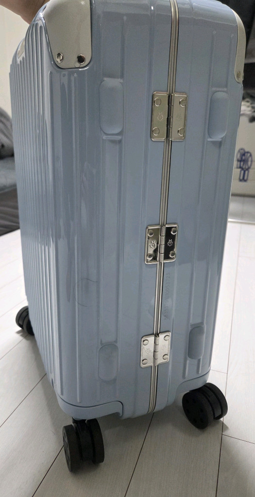 리모와 하이브리드 스카이블루 캐빈 기내용--3