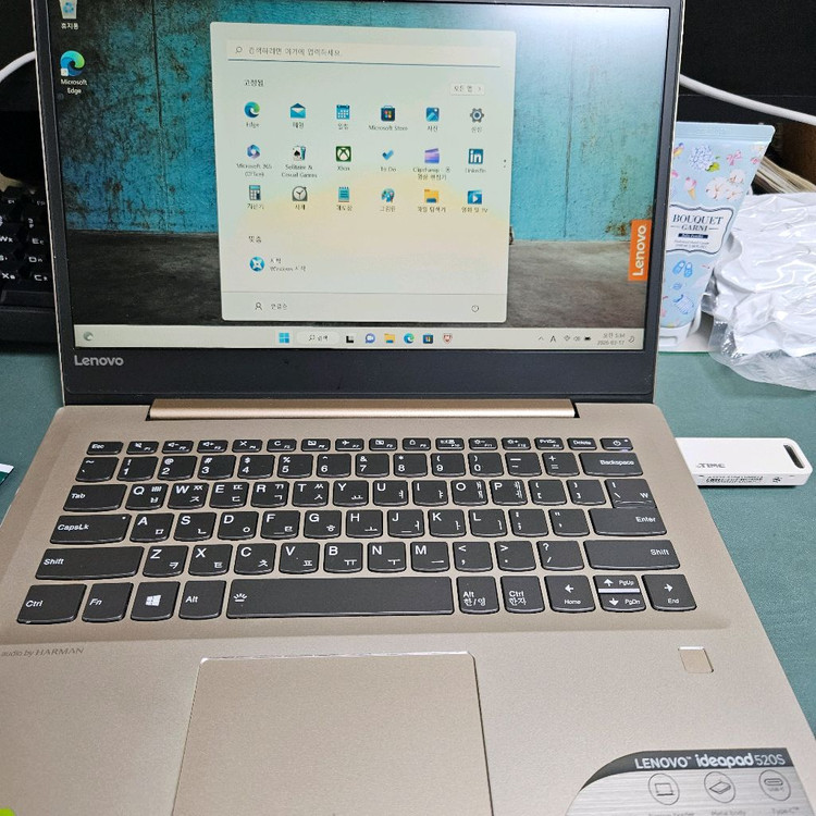레노버 아이디어패드 520s i7 노트북 팝니다 이미지