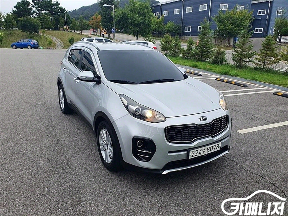 [기아]스포티지 4세대 (QL) 디젤 2.0 2WD 프레스티지 #3월급매 이미지