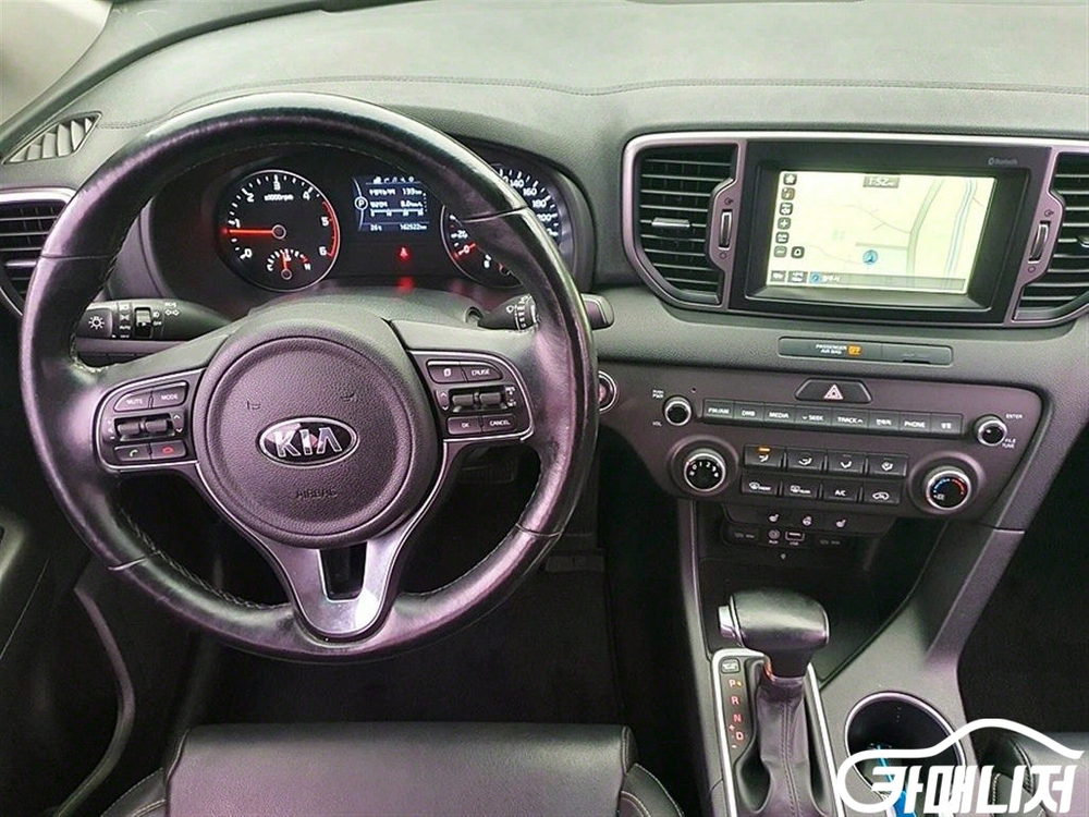 [기아]스포티지 4세대 (QL) 디젤 2.0 2WD 프레스티지 #3월급매 이미지