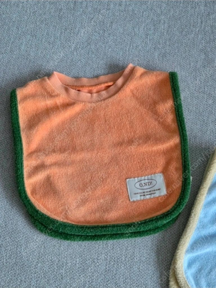 마지막금액) 오뉴데이 턱받이 테리빕 2개 (얼쓰X)- 착샷0 이미지