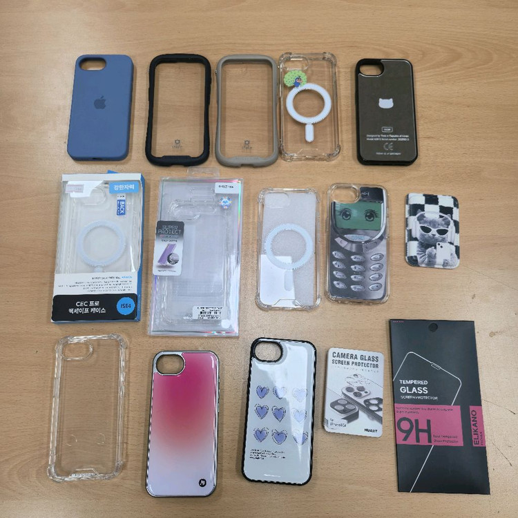 아이폰 16e 화이트 512GB 풀박스 (자급제/애플케어/케이스 12종/보호필름 포함) 이미지