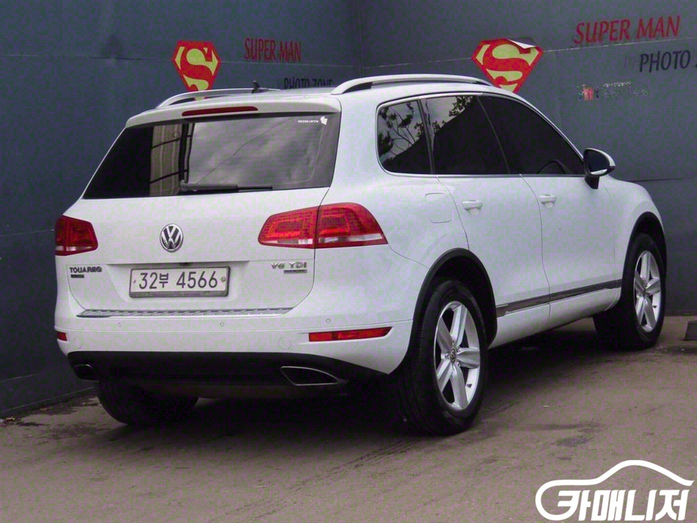 [폭스바겐]뉴 투아렉 V6 3.0 TDI 블루모션 (5인승) #3월급매--3