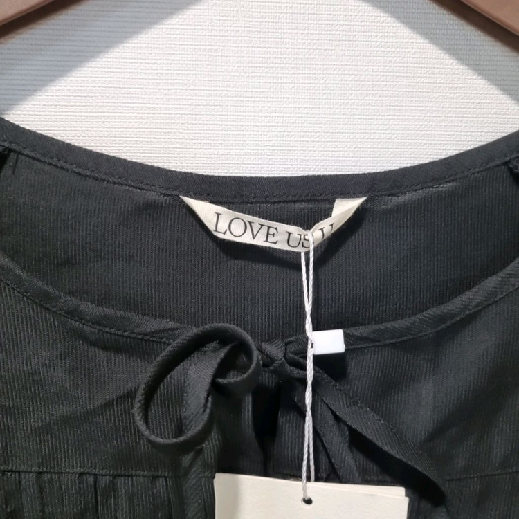 LOVE US U 러브어스유 블랙 핀턱 원피스 F 새상품 이미지