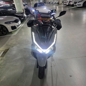25년식 혼다pcx125cc 스쿠터 이미지