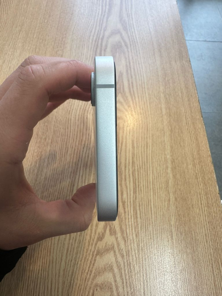 아이폰16e 128gb 화이트 마지막가격--2