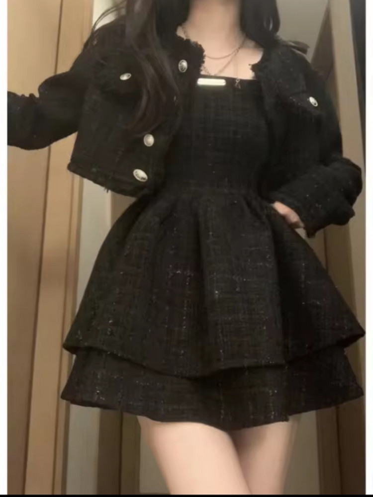 블랙 트위드 투피스 새상품--1