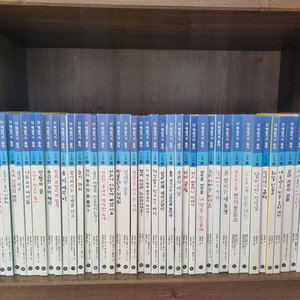 비룡소 난 책읽기가 좋아 3단계 46권 팝니다.