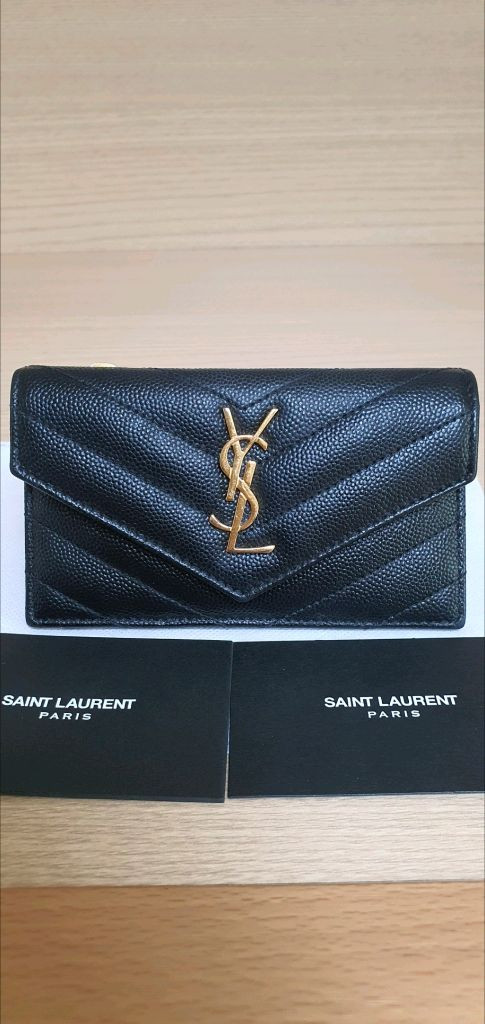 입생로랑 생로랑 카드지갑/지갑 금장 정품S급(감정O)구찌프라다루이비통디올고야드샤넬셀린느보테가생로랑발렌시아가버버리가방 이미지