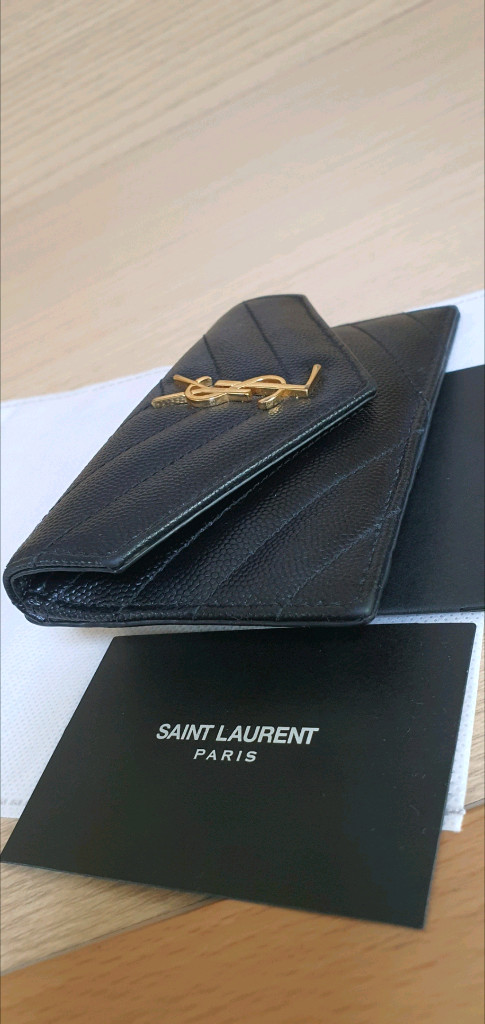 입생로랑 생로랑 카드지갑/지갑 금장 정품S급(감정O)구찌프라다루이비통디올고야드샤넬셀린느보테가생로랑발렌시아가버버리가방 이미지