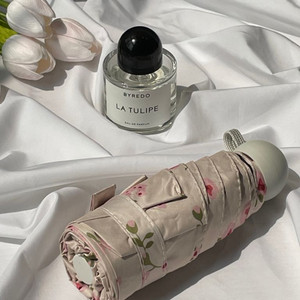 양산 새상품 판매해요 우산 겸용