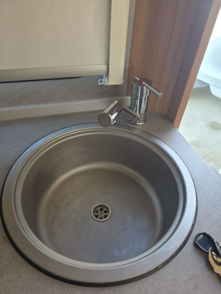 바인스버그 390QD 카라반, 20년식, 1,599만원--5