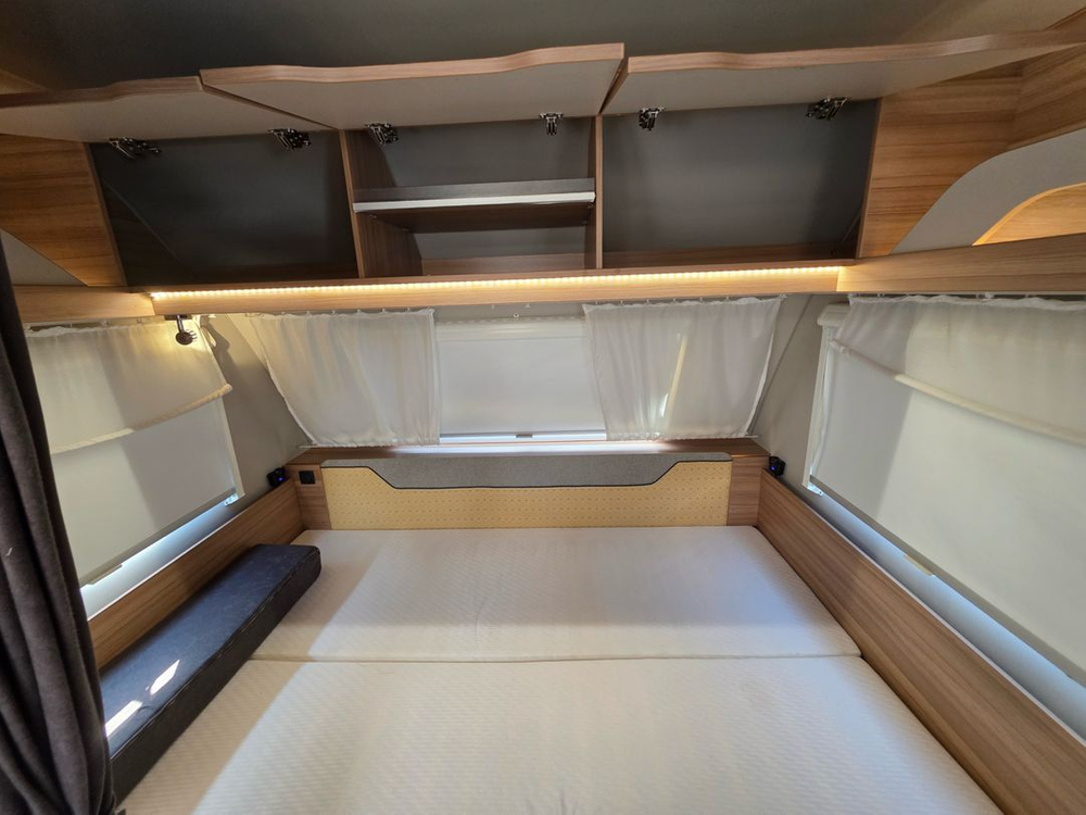 바인스버그 390QD 카라반, 20년식, 1,599만원--6