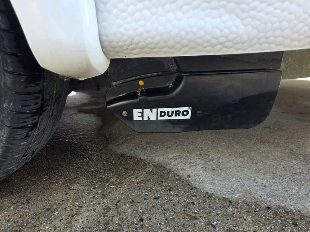 바인스버그 390QD 카라반, 20년식, 1,599만원--9