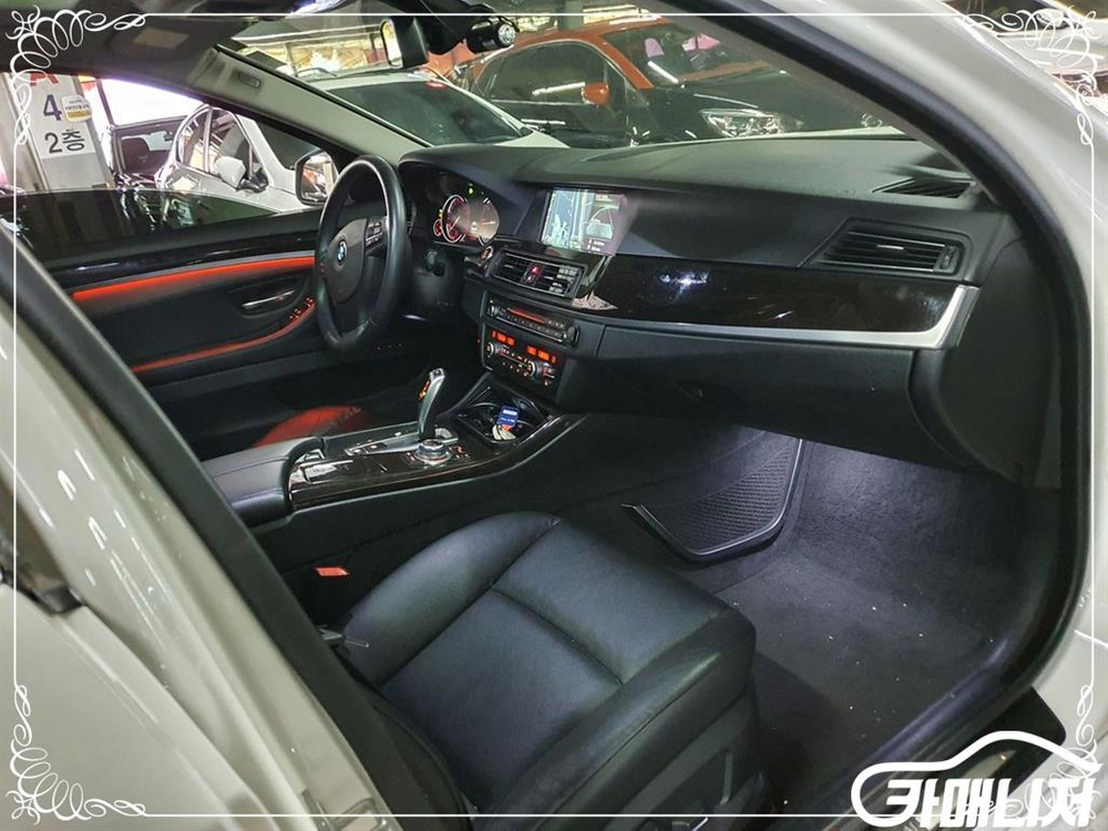 [BMW]5시리즈 (F10) 525d xDrive (5인승) #3월급매--9
