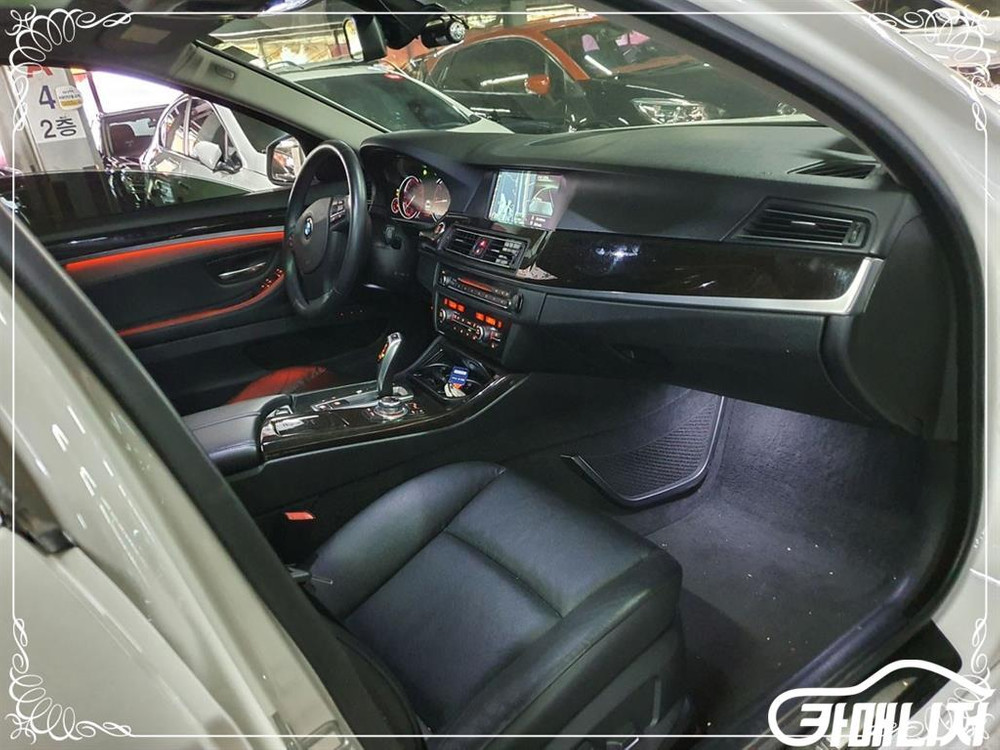 [BMW]5시리즈 (F10) 525d xDrive (5인승) #3월급매--9