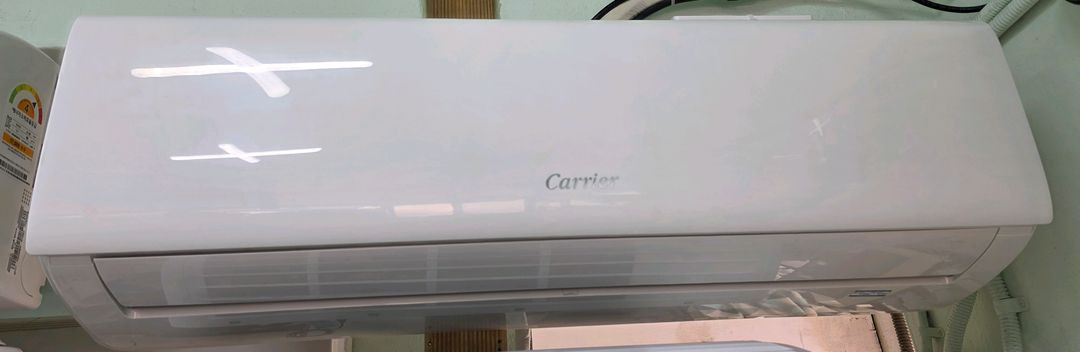 벽걸이에어컨 11평 케리어 19년제조 세척완료--0