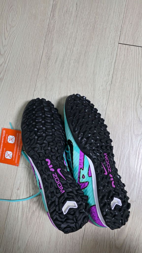 [판매] 나이키 줌 머큐리얼 슈퍼플라이 9 아카데미 TF (새상품) 이미지