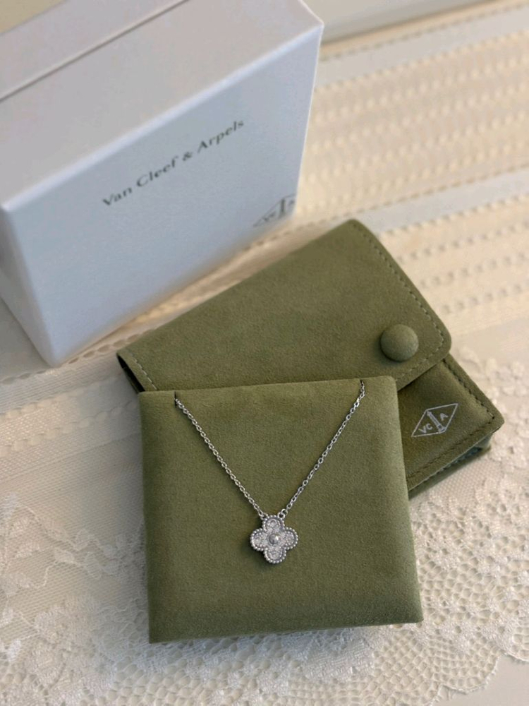 반클리프 빈티지 다이아 목걸이--2