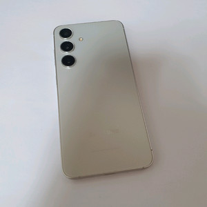 갤럭시S24 잔상없어요 256기가 마블그레이