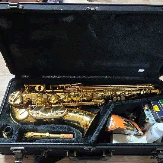 야마하 알토 색소폰 YAS-62--1