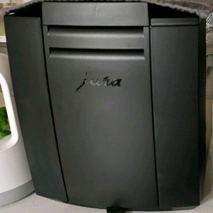 유라 Jura S8 전자동 커피머신 크롬 색상 해외 직구 이미지