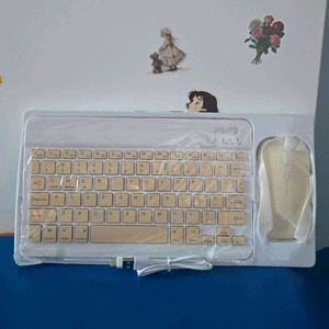 10인치 무선 블루투스 키보드 마우스 세트 새상품