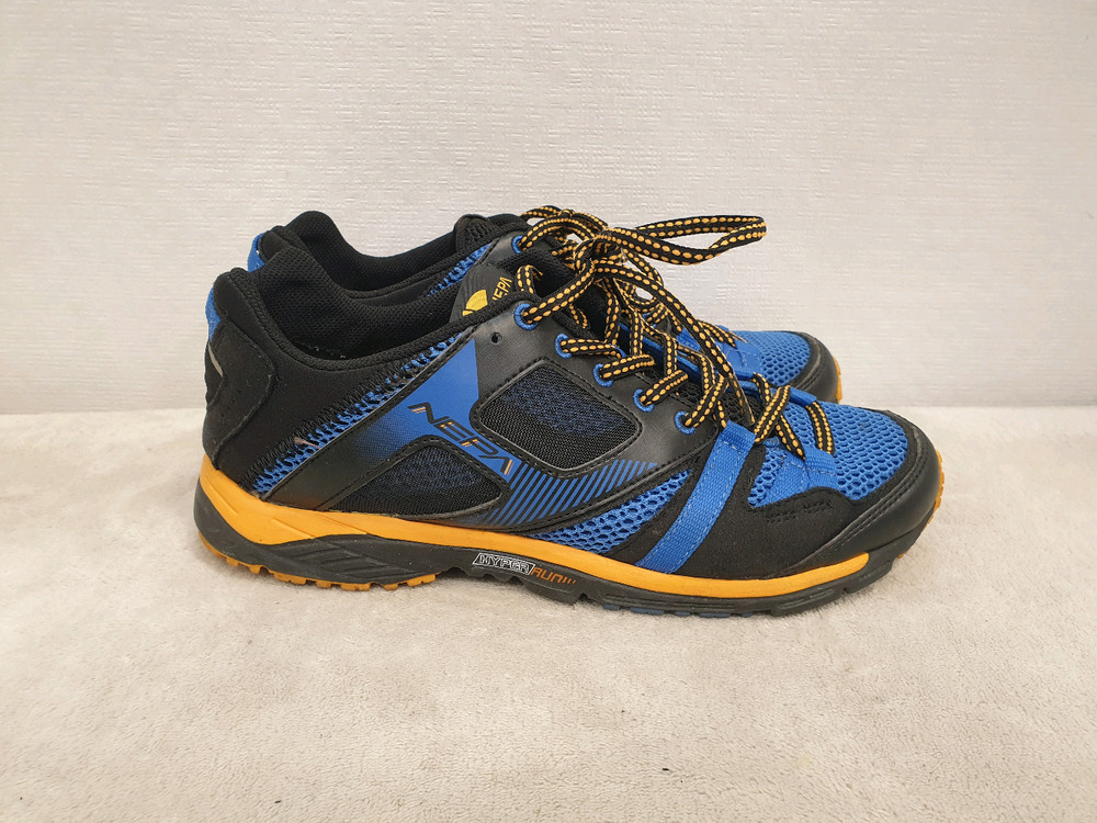 네파 LOACHES 등산화 255mm--1