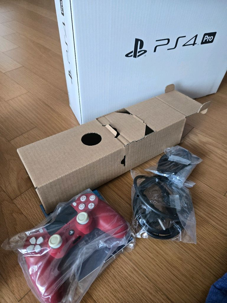 ps4 pro 스파이더맨 에디션 이미지