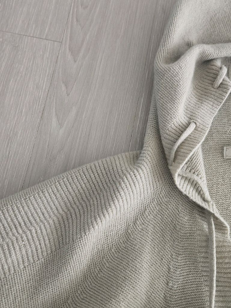 써스데이아일랜드 홀가먼트 니트 이미지