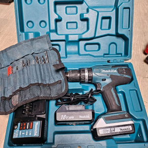 마끼다 18V 충전 드릴 세트 DIY 버전 이미지