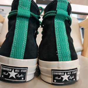 컨버스 척 70 디지털 터레인 블랙 스웨이드 260사이즈 택포3만