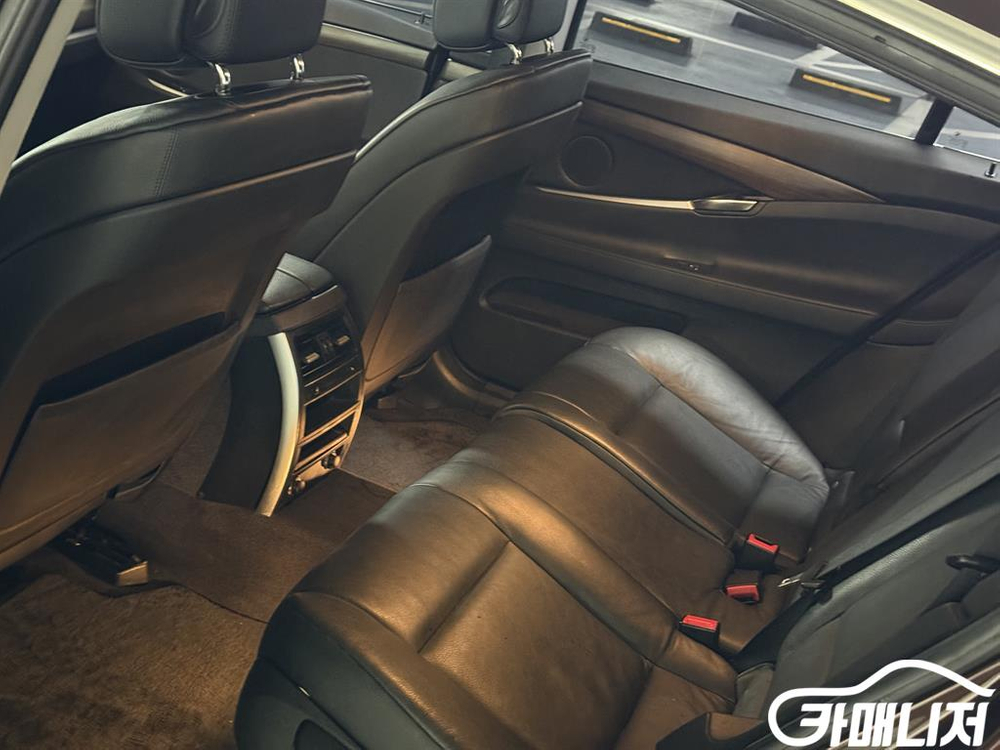 [BMW]5시리즈 GT (F07) GT 30d xDRIVE #3월급매--7
