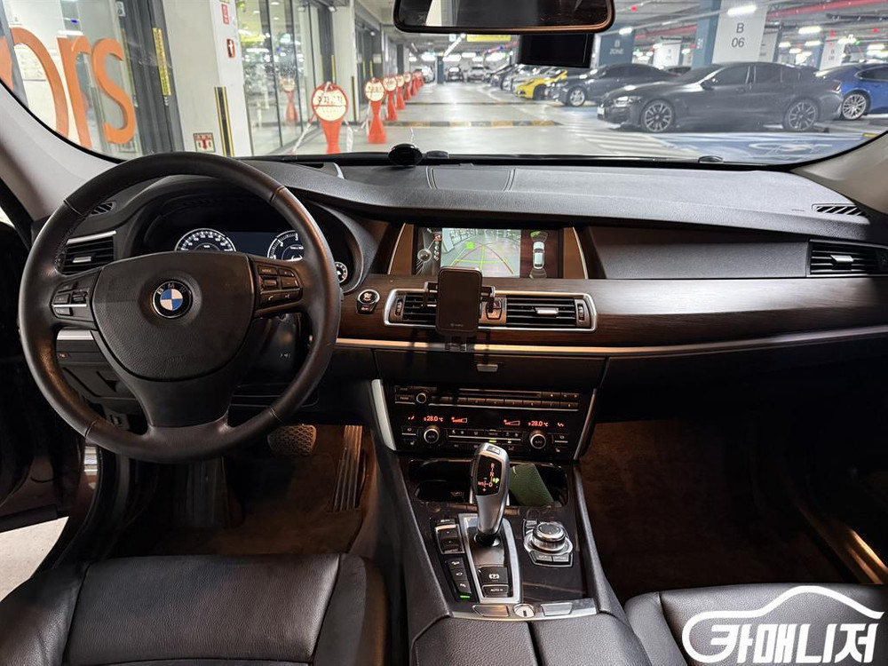[BMW]5시리즈 GT (F07) GT 30d xDRIVE #3월급매--8