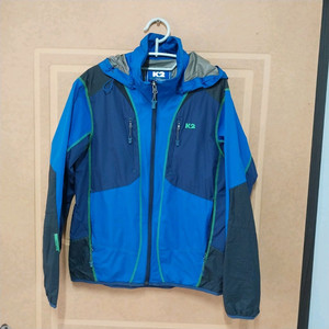K2 윈드스토퍼 여성95 사이즈 입니다