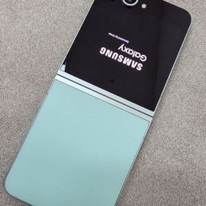 갤럭시z플립6 256_GB 판매합니다!!중고폰업무폰저가폰세컨폰공기계게임폰효도폰게임폰알뜰폰)