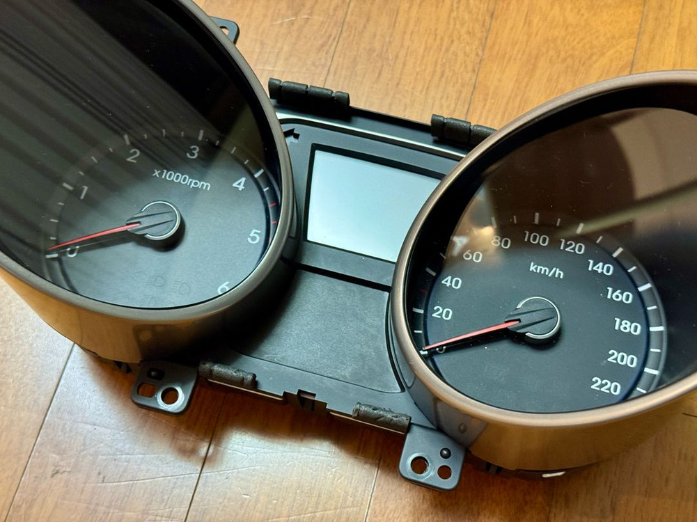 투싼ix 계기반 디젤 2010년형 팝니다 이미지