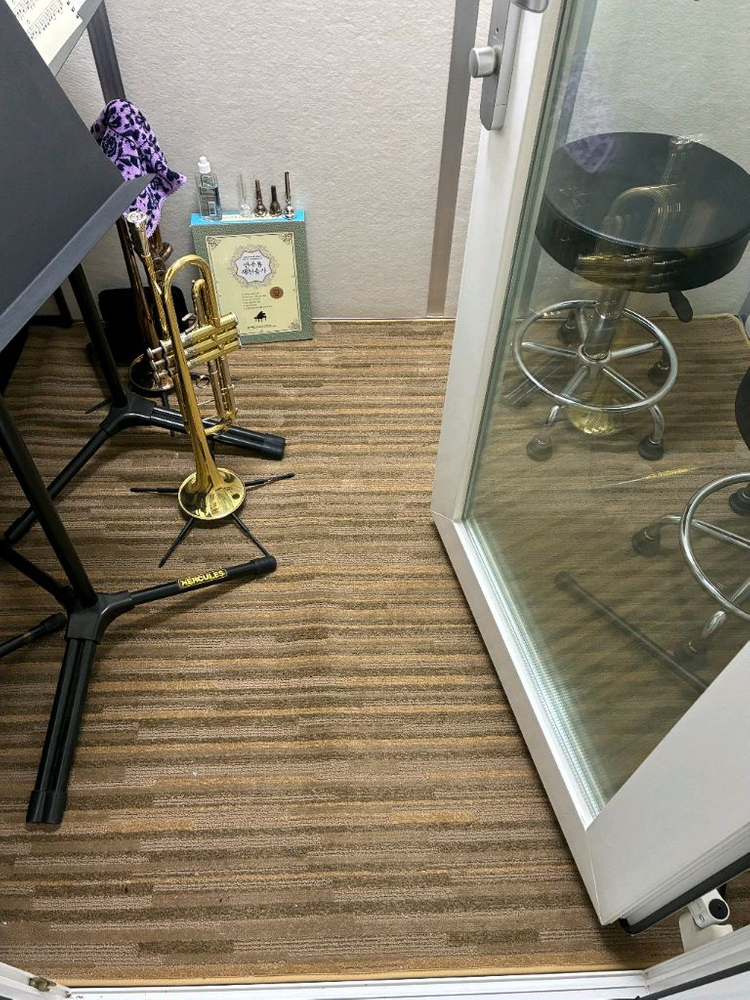 탐소리큐브 방음부스 입니다 이미지