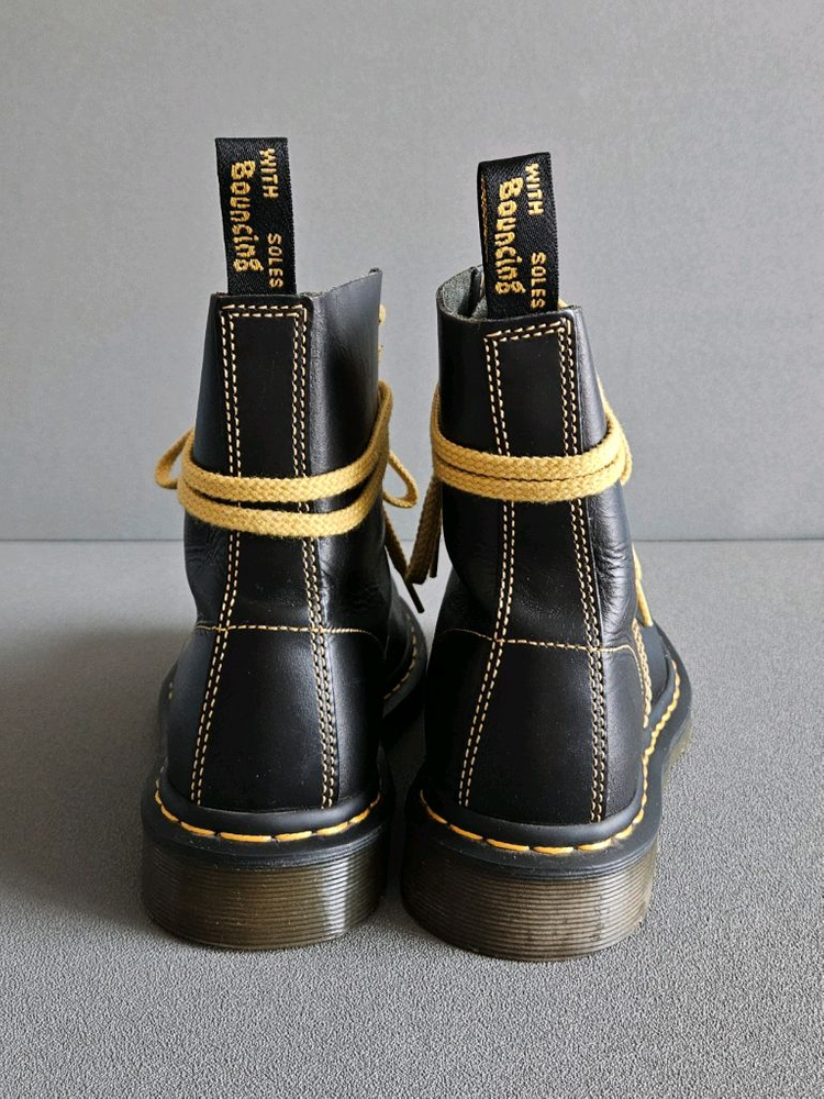 닥터마틴 1460 파스칼 부츠 워커 하이탑 240 이미지