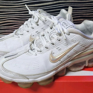 나이키 에어 베이퍼맥스360 트리플화이트 225~230 이미지