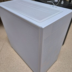 3070 13600kf 4TB 컴퓨터 본체 데스크탑 이미지