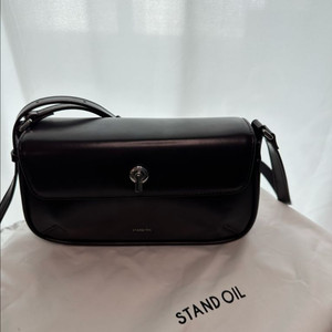 스탠드오일 디토 숄더백 마론 - 29에디션 한정컬러 이미지