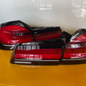 BMW G30 LCI 정품 테일램프 한대분 S급 판매 이미지