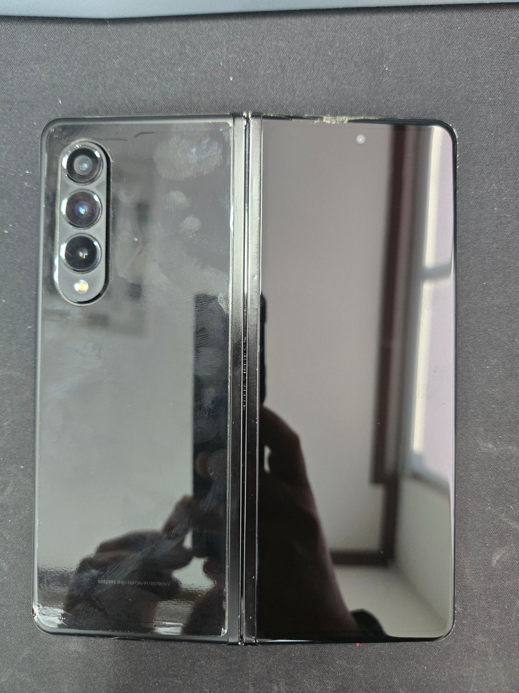 갤럭시Z폴더3 512GB 이미지