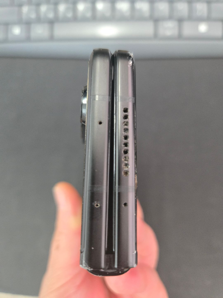 갤럭시Z폴더3 512GB 이미지