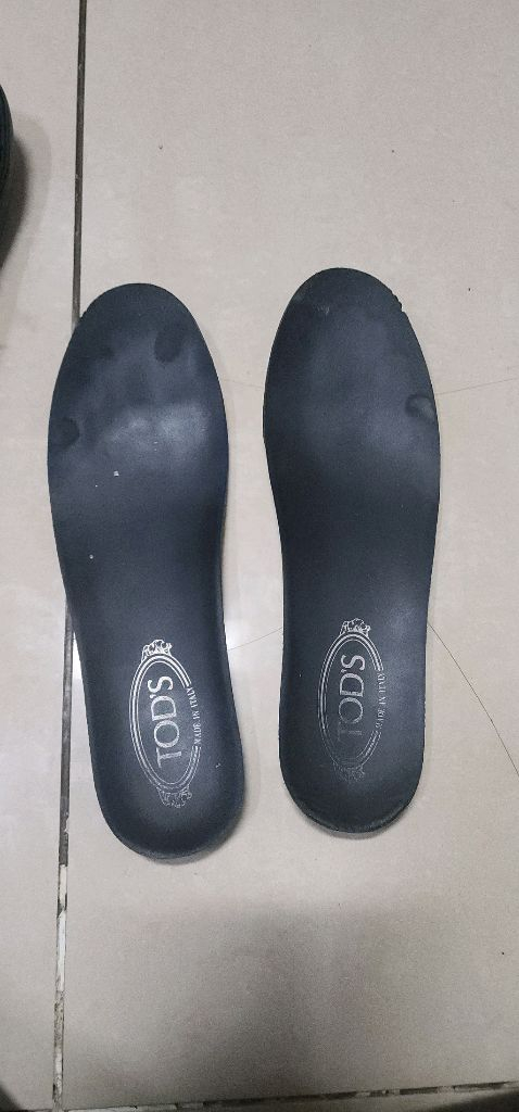 토즈 남자 스웨이드 스니커즈 / 버버리 남방100--8