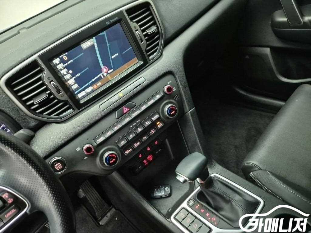 [기아]스포티지 4세대 (QL) 디젤 1.7 2WD 노블레스 (5인승) #3월급매 이미지