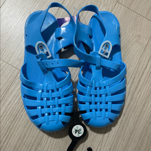 메듀즈 아동 샌들 34(215) 사이즈